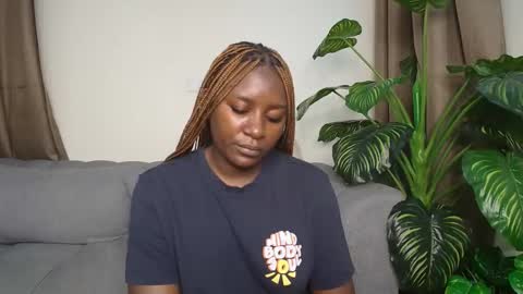 loyalcutie online show from 05/05/26, 04:53