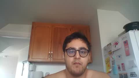 Snapshot of lpop81020 chatting on 03/30/26, 01:34 lpop81020 online show from 03/30/26, 01:34