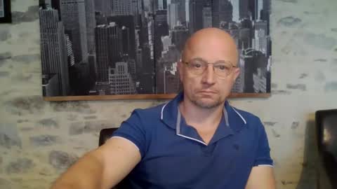Espigle online show from 04/30/26, 06:20