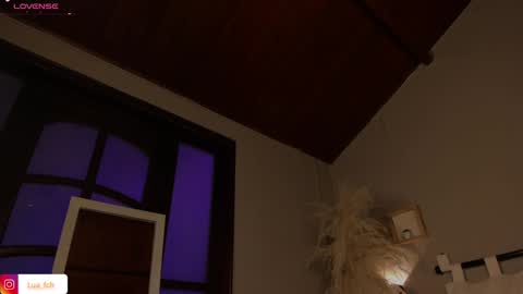 Snapshot of lua_ferch_ chatting on 12/19/24, 03:41 ---Goys incredible photographs online show from 12/19/24, 03:41