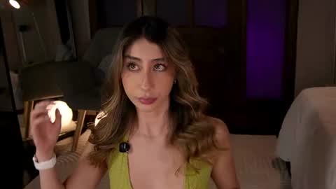 Snapshot of lua_ferch_ chatting on 07/01/26, 01:13 ---Goys incredible photographs online show from 07/01/26, 01:13