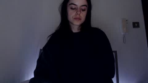 luana online show from 12/05/24, 01:36