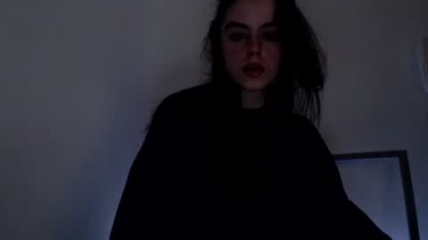 luana online show from 12/27/24, 10:16