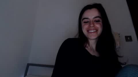 luana online show from 01/05/25, 01:13