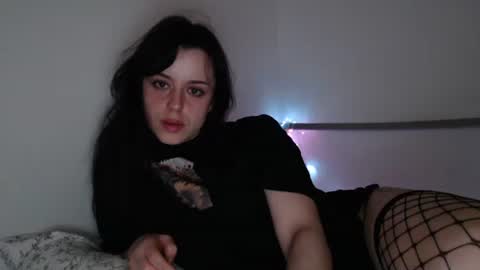 luana online show from 09/13/25, 09:47