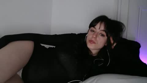 luana online show from 05/17/26, 09:33