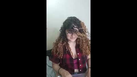 luana_winner online show from 04/18/26, 04:38