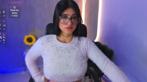 Luana online show from 10/03/25, 12:02