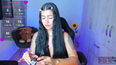 Luana online show from 03/18/26, 12:08