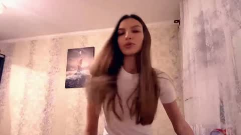 viki online show from 04/27/26, 01:42