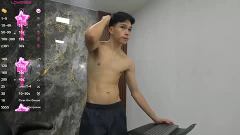 lUAN online show from 03/10/25, 11:21