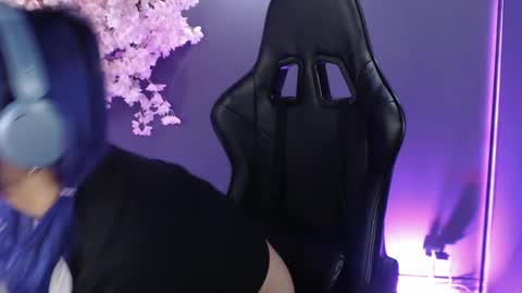 Luan online show from 12/03/25, 05:11