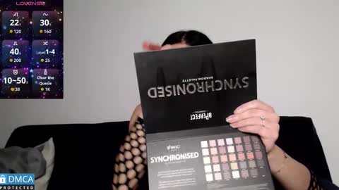 luara_ online show from 02/08/26, 02:09