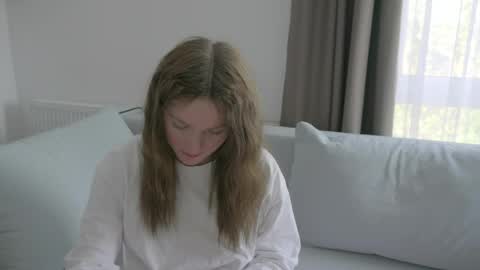 lubimka_lu online show from 04/28/26, 11:59