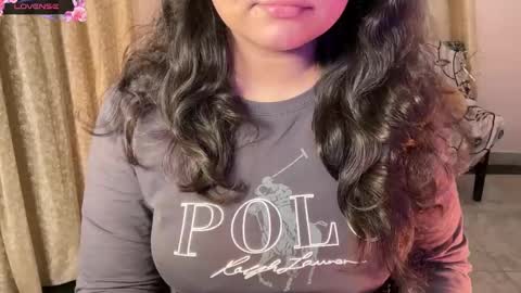 Snapshot of lubna_07 chatting on 01/15/26, 03:05 slow poison online show from 01/15/26, 03:05