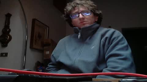 Snapshot of luca78_78 chatting on 11/30/25, 01:48 luca78 online show from 11/30/25, 01:48