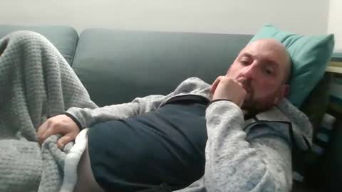 Snapshot of lucabeech88 chatting on 12/13/25, 07:53 Luca online show from 12/13/25, 07:53