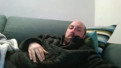 Snapshot of lucabeech88 chatting on 01/05/26, 06:33 Luca online show from 01/05/26, 06:33