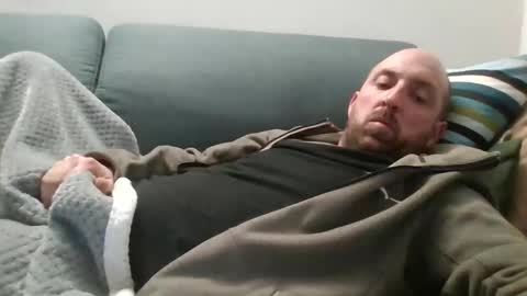 Snapshot of lucabeech88 chatting on 02/09/26, 06:56 Luca online show from 02/09/26, 06:56