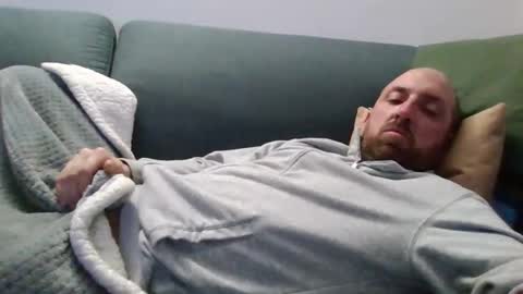 Snapshot of lucabeech88 chatting on 02/27/26, 08:31 Luca online show from 02/27/26, 08:31