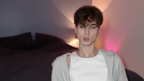 Snapshot of lucacharm chatting on 01/13/25, 03:34 lucacharm online show from 01/13/25, 03:34