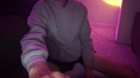lucaloveslife online show from 08/02/26, 01:37