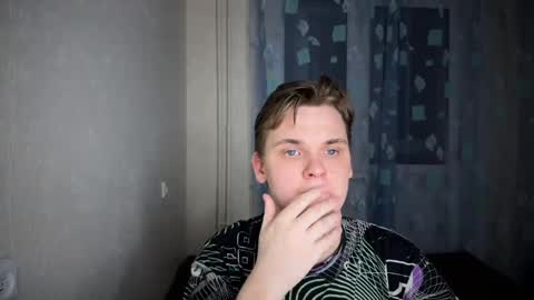 Snapshot of lucas_dany chatting on 12/09/24, 02:13 Lucas Gill online show from 12/09/24, 02:13