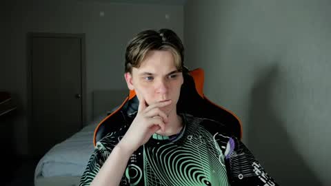 Snapshot of lucas_dany chatting on 03/12/25, 11:54 Lucas Gill online show from 03/12/25, 11:54