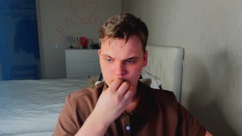 Snapshot of lucas_dany chatting on 01/11/26, 03:39 Lucas Gill online show from 01/11/26, 03:39