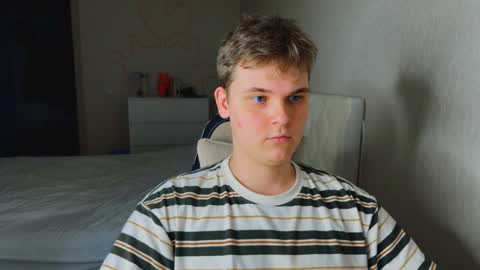 Snapshot of lucas_dany chatting on 02/01/26, 01:53 Lucas Gill online show from 02/01/26, 01:53