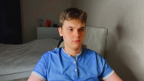 Snapshot of lucas_dany chatting on 02/02/26, 09:46 Lucas Gill online show from 02/02/26, 09:46