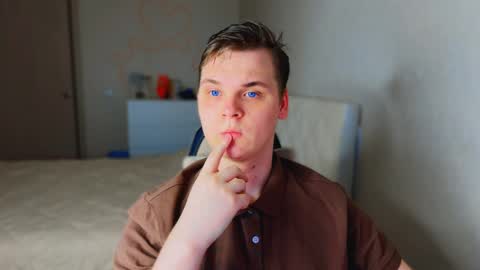 Snapshot of lucas_dany chatting on 02/11/26, 08:08 Lucas Gill online show from 02/11/26, 08:08