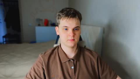 Snapshot of lucas_dany chatting on 02/16/26, 10:44 Lucas Gill online show from 02/16/26, 10:44