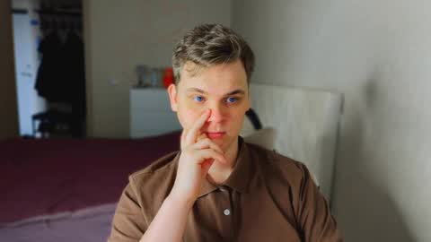 Snapshot of lucas_dany chatting on 02/24/26, 08:45 Lucas Gill online show from 02/24/26, 08:45