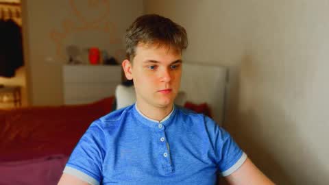 Snapshot of lucas_dany chatting on 03/09/26, 12:53 Lucas Gill online show from 03/09/26, 12:53