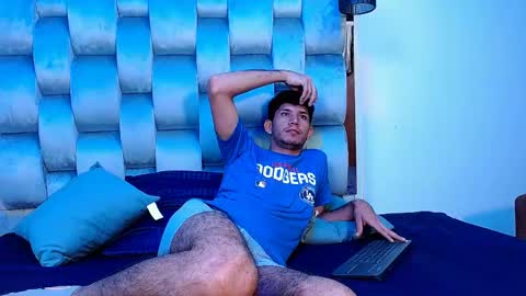 Snapshot of lucas_dream chatting on 05/17/26, 01:40 lucas_dream online show from 05/17/26, 01:40