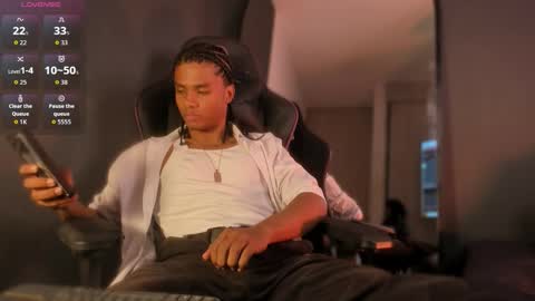 Snapshot of lucas_eevans07 chatting on 02/05/26, 04:55 online show from 02/05/26, 04:55