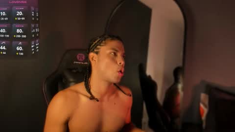 Snapshot of lucas_eevans07 chatting on 02/09/26, 12:42 online show from 02/09/26, 12:42