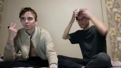 Snapshot of lucas_ice chatting on 03/30/26, 01:12 Lucas and James online show from 03/30/26, 01:12