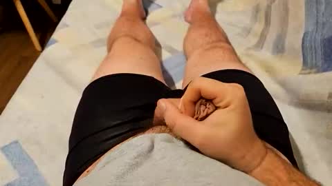 Snapshot of lucas_j_31 chatting on 11/30/25, 02:26 lucas_j_31 online show from 11/30/25, 02:26