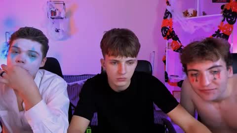 lucas_long_ online show from 10/31/25, 09:27