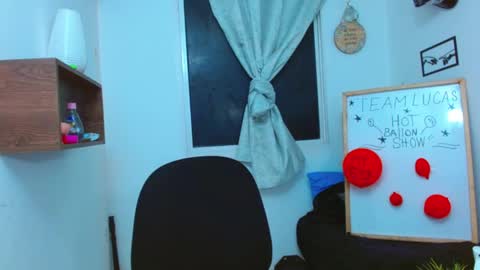 Lucas Luxx online show from 12/14/25, 12:43