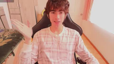 lucas_xo online show from 09/11/25, 03:23