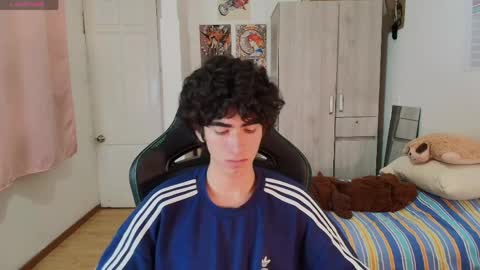 Snapshot of lucas_xo chatting on 04/04/26, 05:27 lucas_xo online show from 04/04/26, 05:27