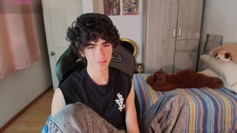Snapshot of lucas_xo chatting on 04/08/26, 11:27 lucas_xo online show from 04/08/26, 11:27