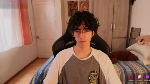 Snapshot of lucas_xo chatting on 04/13/26, 06:46 lucas_xo online show from 04/13/26, 06:46