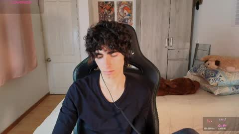 Snapshot of lucas_xo chatting on 04/22/26, 11:39 lucas_xo online show from 04/22/26, 11:39