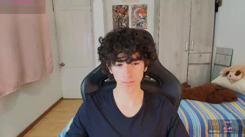 Snapshot of lucas_xo chatting on 05/10/26, 12:27 lucas_xo online show from 05/10/26, 12:27
