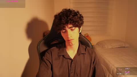 Snapshot of lucas_xo chatting on 06/13/26, 03:26 lucas_xo online show from 06/13/26, 03:26