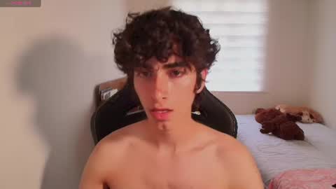 Snapshot of lucas_xo chatting on 06/20/26, 10:01 lucas_xo online show from 06/20/26, 10:01